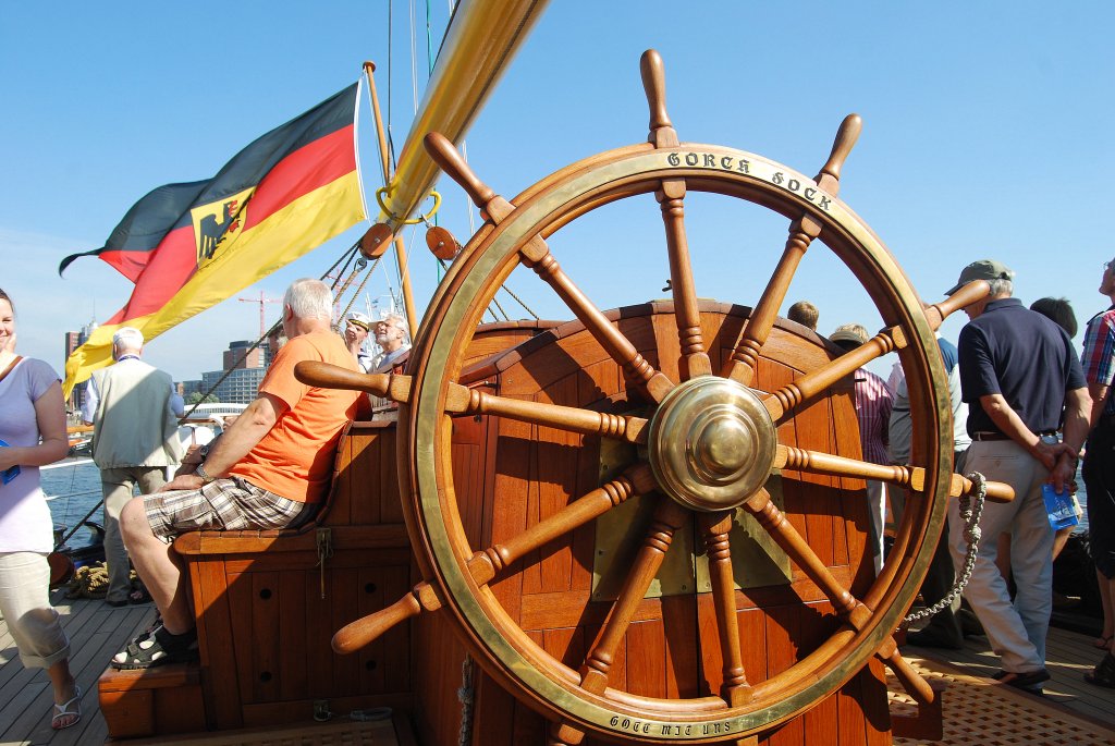 Das Steuerrad der Gorch Fock aufgenommen beim Open Ship im Hamburger Hafen am 07.08.10