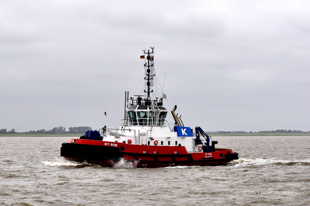 Der Kotug-Schlepper  RT Rob  am 31.07.2011 auf der Auenweser vor Bremerhaven.
L: 29m / B: 12m / Tg: 5,90m / 5295 kw / Pfahlzug 85 t / 17 kn ! / Heimathafen Rotterdam/ eingesetzt in Bremerhaven und Hamburg / Flagge Niederlande