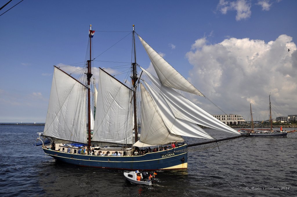 der Segellogger  Luciana  am 13.08.2011 auf der Hanse Sail in Warnemnde.
L: 39m / B: 6,50m / Tg: 2,50m / 1 Diesel mit 160 PS / 
 1916 als Herringslogger in den Niederlanden gebaut / Flagge Niederlande / IMO 5185881