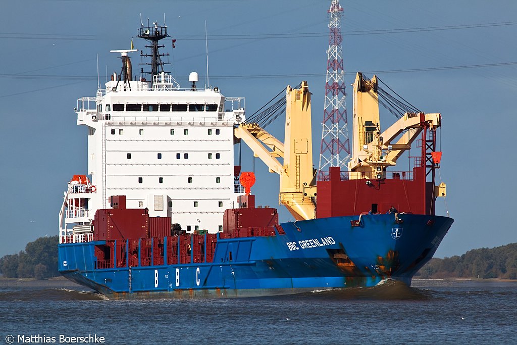 Die BBC Greenland auf der Elbe bei Lhe-Sand am 08.10.09.