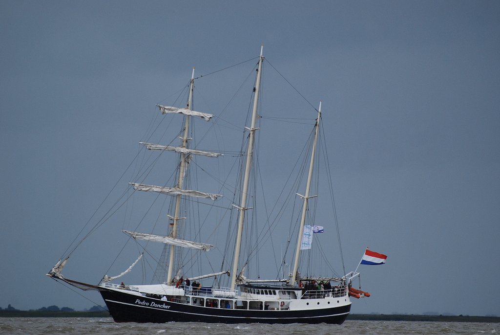 Die Brigantine Pedro Doncker Lnge:47,00m Breite:7,50m Tiefgang:2,70m 	Segelflche:570m Besatzung:3 Personen auf der Sail 2010 in Bremerhaven am 29.08.10