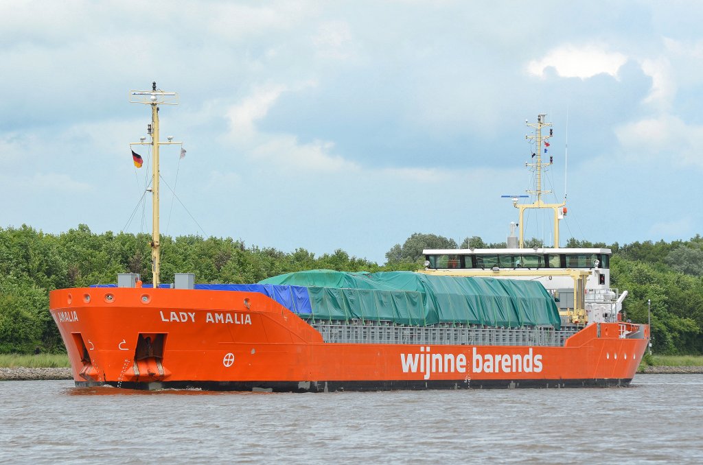 Die Lady Amalia IMO-Nummer:9624847 Flagge:Niederlande Lnge:88.0m Breite:13.0m Baujahr:2012 am 23.06.13 im Nord-Ostsee-Kanal bei Fischerhtte.