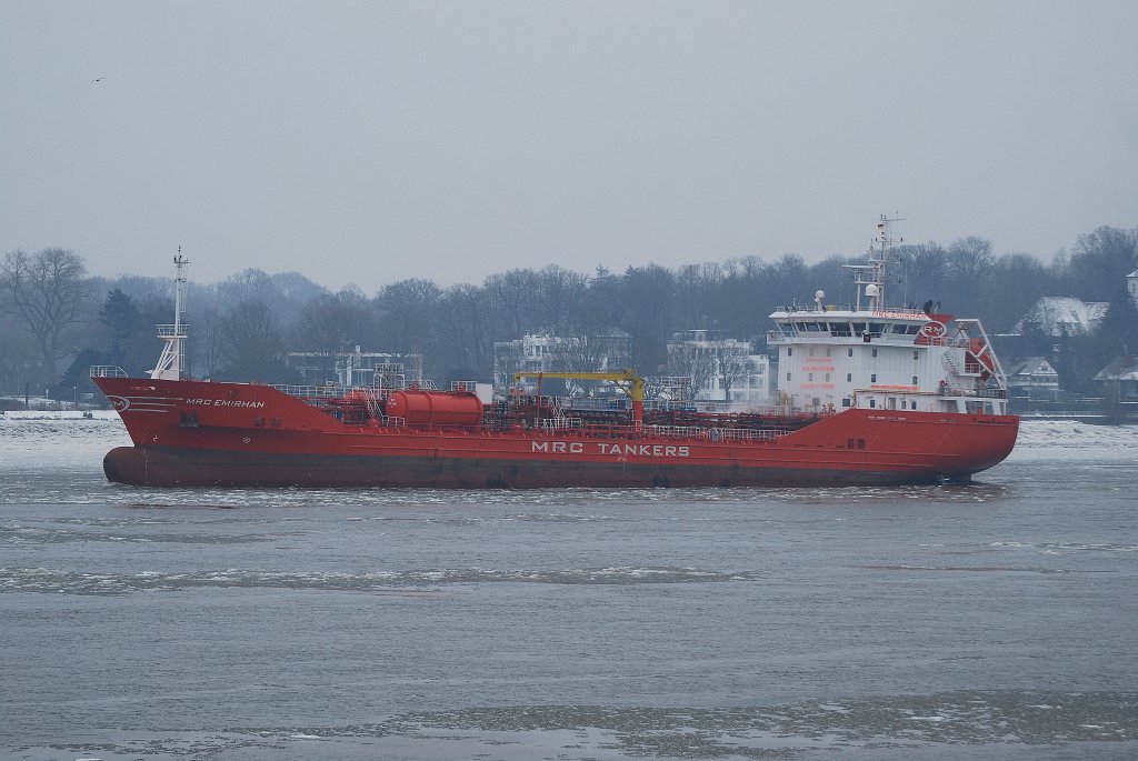 Die MRC Emirhan IMO-Nummer:9444936 Flagge:Malta Lnge:107.0m Breite:16.0m beim auslaufen aus Hamburg aufgenommen am 23.01.2010 vom Rschpark Finkenwerder.