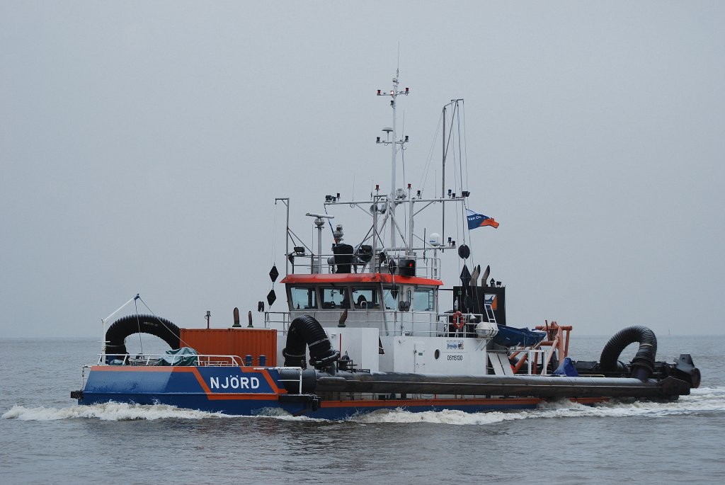 Die Njrd Flagge:Deutschland Lnge:35.0m Breite:12.0m am 08.12.10 bei Cuxhaven