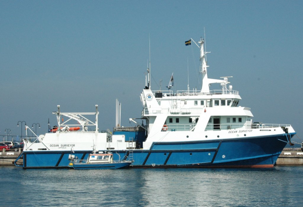 Die Ocean Surveyor ist ein Forschungsschiff. Sein Heimathafen ist Uppsala, IMO:8316819. Es hat am 07.06.2011 im Hafen von Kalmar festgemacht. 