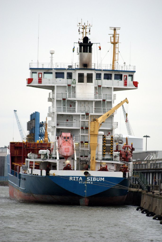 Die Rita Sibum in Bremerhaven am 14 November 2009.
IMO-Nummer: 9318931 // Flagge: Antigua and Barbuda //Summer DWT: 8.283 t //Baujahr:2002