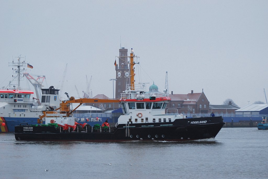 Die Vogelsand IMO-Nummer:9218820 Flagge:Deutschland Lnge:34.0m Breite:9.0m Baujahr:2001 Bauwerft:Fassmer,Berne Deutschland aufgenommen im Hafen von Cuxhaven am 08.12.10 