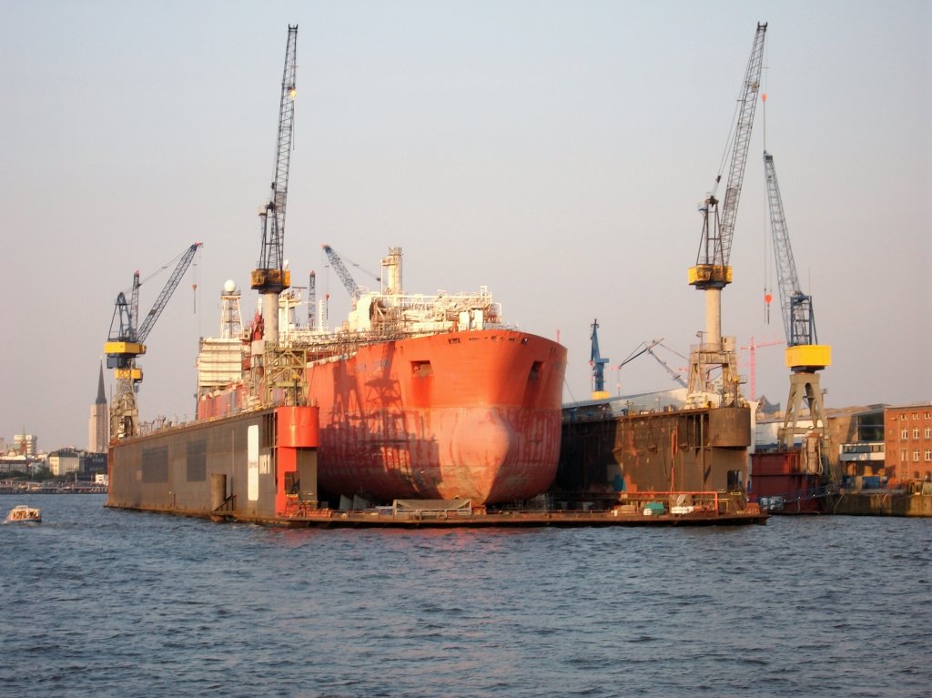 Dock Elbe 10 Blohm und Voss HH (25.07.12)