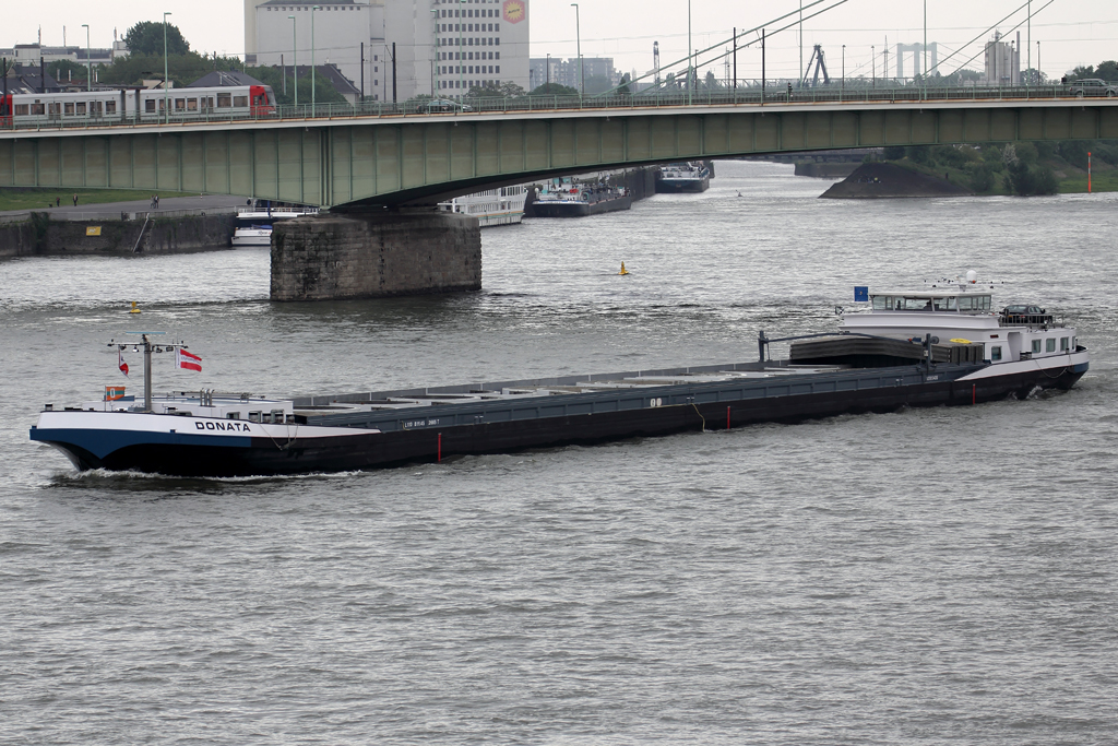  DONATA  auf dem Rhein in Kln 20.5.2013