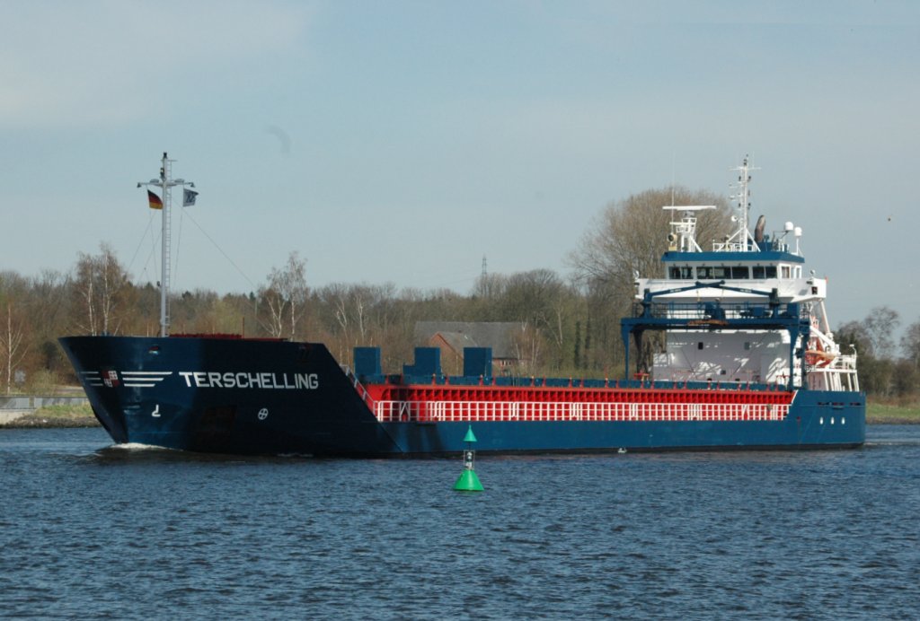 Ein Frachtschiff Terschelling (IMO: 9313826) Harlingen. Es wurde auf dem NOK bei Rendsburg am 11.04.2011 fotografiert.