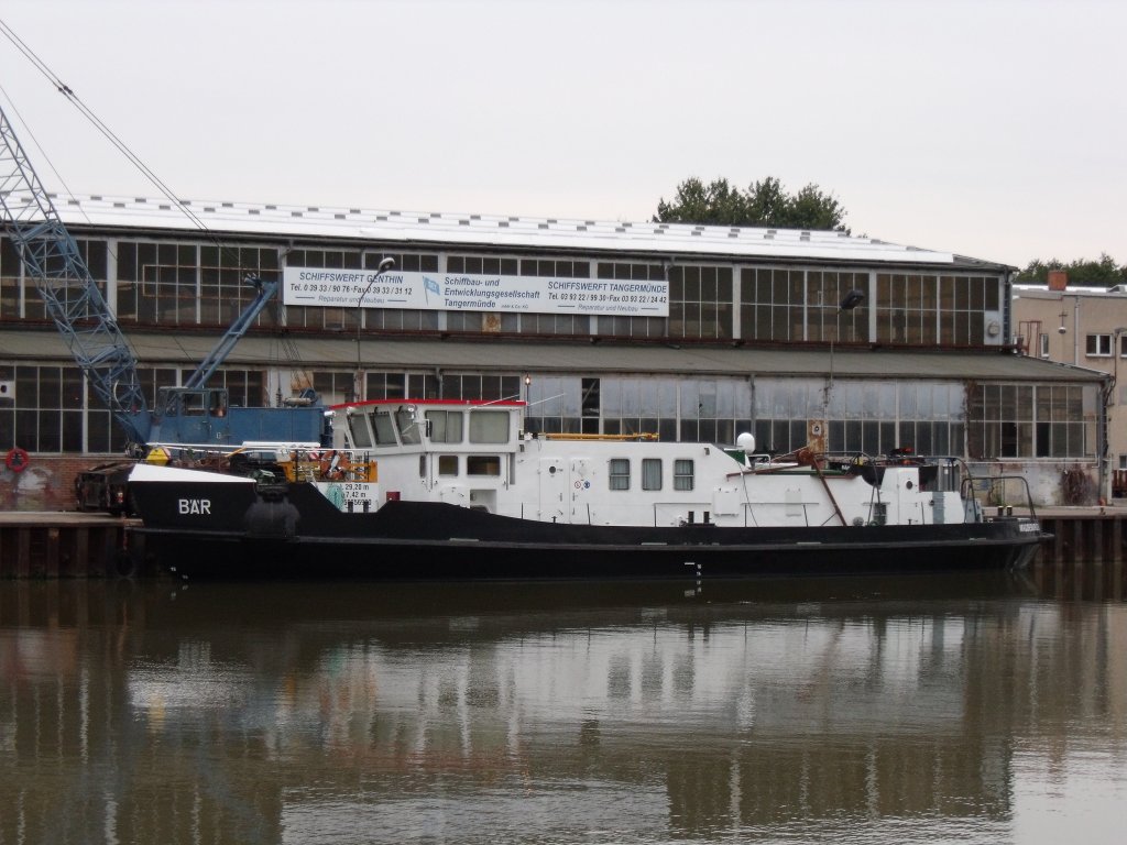 Eisbrecher  BR  vom WSA Magdeburg bei seinem Werftaufentalt in Genthin.21.09.2012