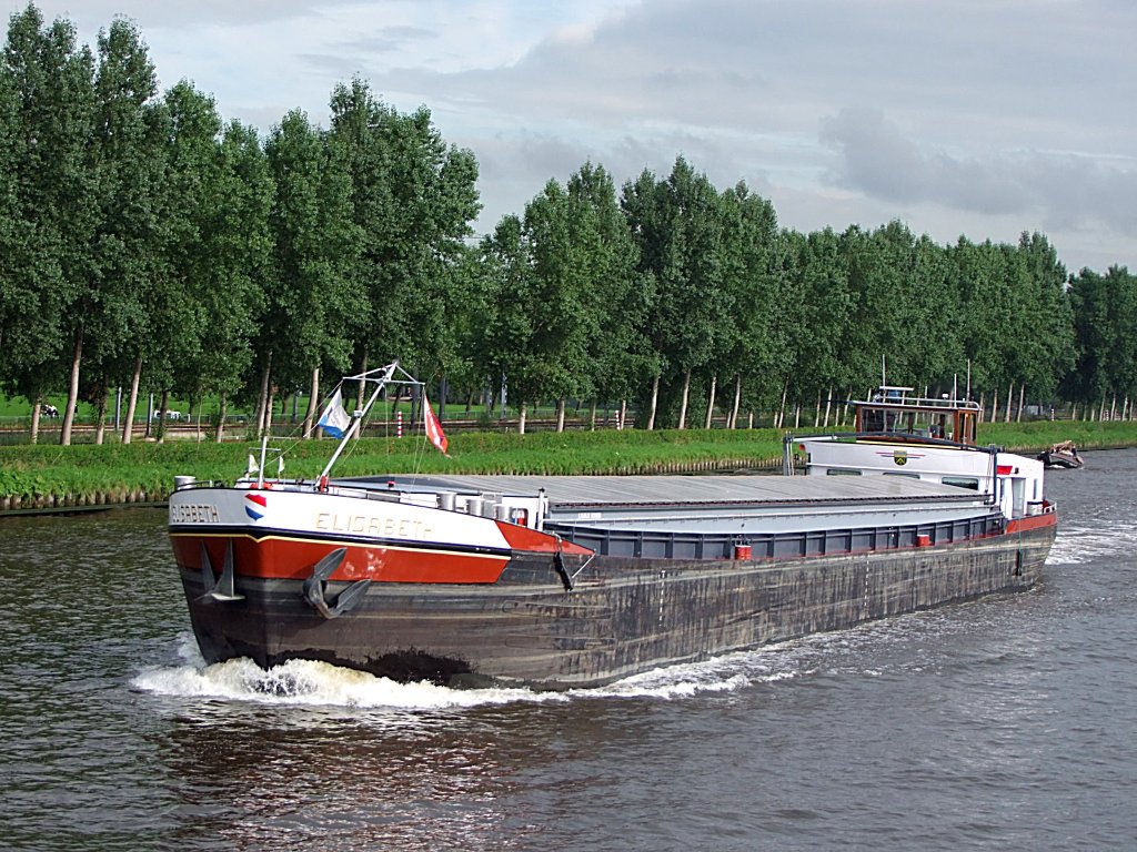 ELISABETH (EuroNr02318931;L=74;B=8mtr;1123t;Baujahr1964)
im Amsterdam-Rijnkanaal;100903