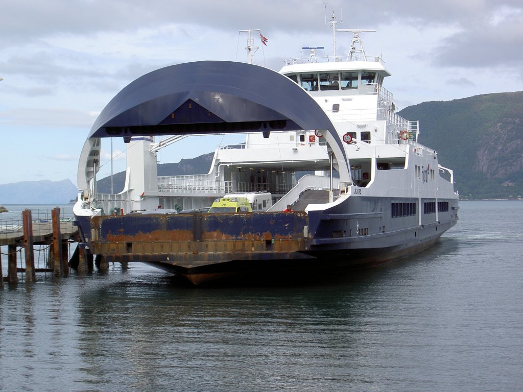 Fhre Lifjord, Fhre von Oppedal nach Lavik am Sognefjord (26.06.2013)