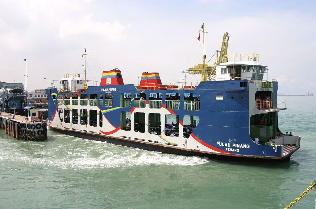 Fhre  PULAU PINANG  (IMO:9275244) am 16.Mai 2009 in Butterworth.