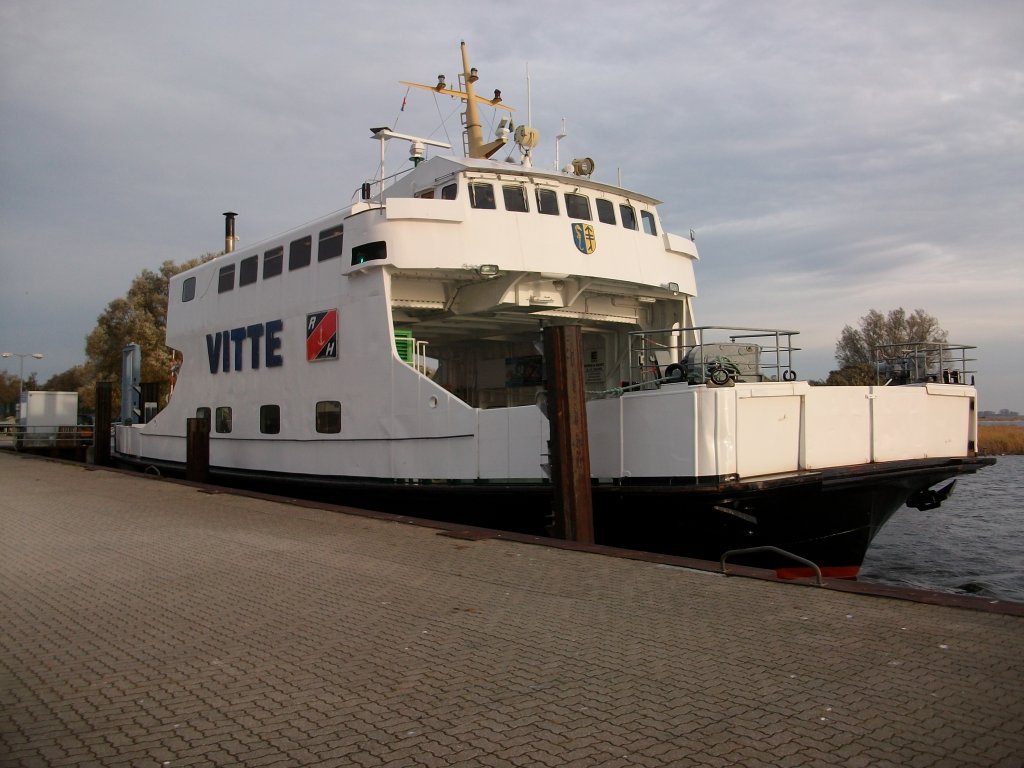 Fhrschiff  VITTE  im Heimathafen Vitte am 30.Oktober 2010.Das Schiff ist zwischen Rgen und Hiddensee im Einsatz.