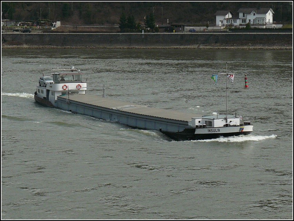 Frachtschiff  INSULA  Bj 1973, Euronr. 02104689, L 135 m, B 8,22 m, Ladekap. 3509 T, aufgenommen am 19.03.2010 bei Oberwesel.