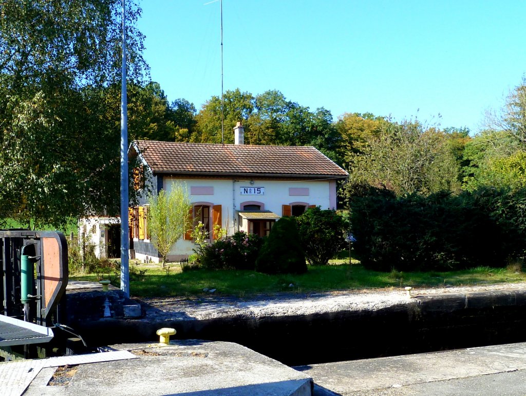 Frankreich, Elsass-Lothringen, Saarkanal (vormals Saar-Kohle-Kanal), Schleuse 15, 01.10.2011