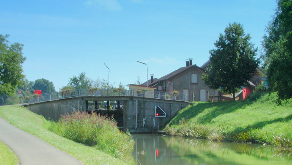 Frankreich, Elsass-Lothringen, Saarkanal (vormals Saar-Kohle-Kanal), Schleuse 18, 12.09.2010