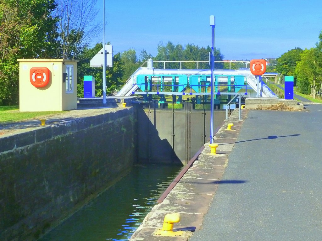 Frankreich, Elsass-Lothringen, Sarralbe Sd, Saarkanal (vormals Saar-Kohle-Kanal), Schleuse 19, 30.09.2012