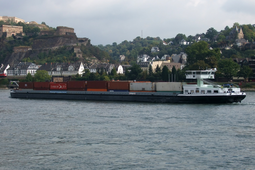  FREIENSTEIN  auf dem Rhein bei Koblenz 22.9.2012