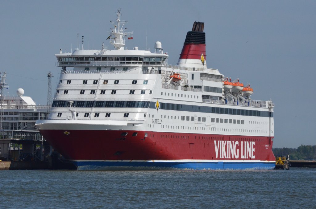 Gabriella ein Fhrschiff von Viking Line fhrt zwischen Helsinki und Stockholm. Am 07.06.2012 im Hafen von Helsinki.