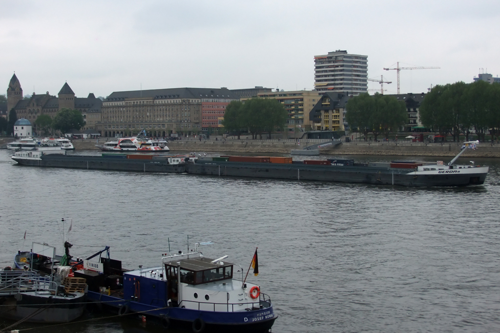  GERDA  auf dem Rhein in Koblenz 27.4.2011