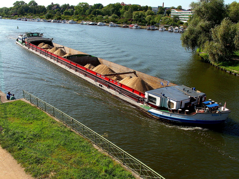 GMS NAWA 9 ENI 08348096, mit Kraftwerkssand auf der Lbecker Kanaltrave unterwegs...  Aufgenommen: 4.9.2012