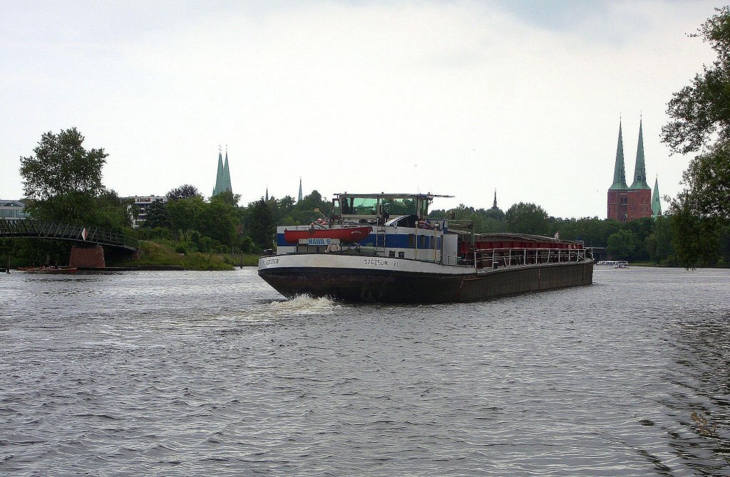 GMS NAWA ENI 08348096, MMSI 261182649 aus Polen kommt durch die Kanaltrave von der Lbeck-Bssauer ELK-Schleuse...  Aufgenommen: 20.6.2012