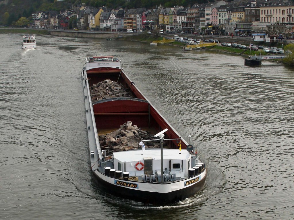 GMS RITRABO (ENI 02325385) auf der Mosel zu Tal bei Cochem, 14.04.2012
