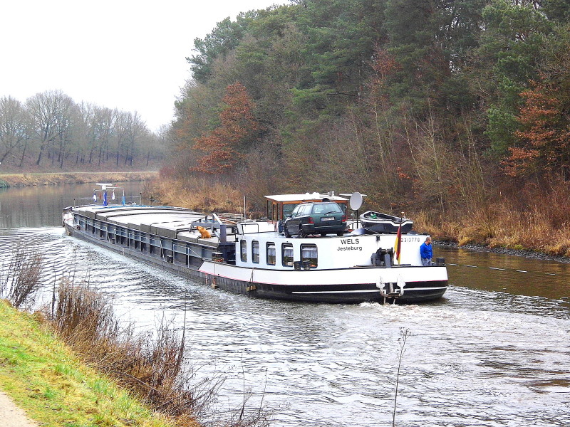 GMS WELS ENI 02313771,  MMSI 211573560 unterwegs im Elbe Lbeck Kanal bei Kanal-
Km 29,4 mit Kurs Lbeck-Herrenwyk... Aufgenommen: 7.1.2013