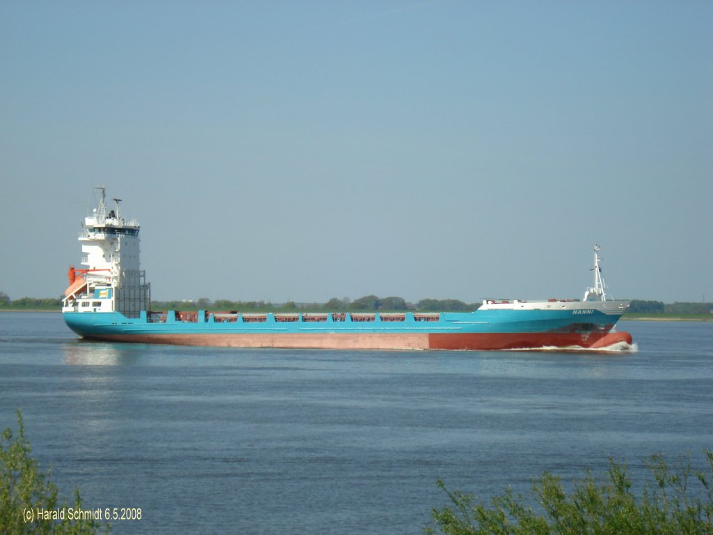 HANNI  IMO 9188506 am 6.5.2008 auf der Elbe vor der Lhe,
BRZ 5.056 t, 1998 bei Sietas, ex Svealand (bis 2007), ex Hanni (bis 1999), Feeder-Containerschiff, La=117,90xB=17,90xTg17,90m, 5.760kW, 17,0kn, 658 TEU.