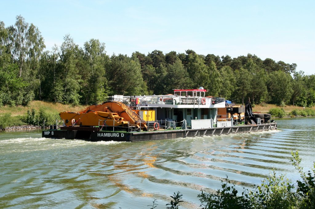 Heckansicht vom MP 8 , 05111950 , am 04.06.2011 im ESK zw.Lder u. Alt-Isenhagen m. Fahrtrichtung MLK.