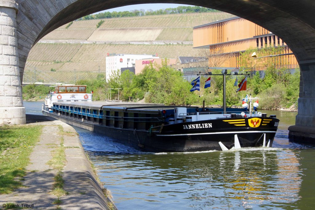 JANNELIEN am 23.04.2011 bei Wrzburg Hhe Viehmarktplatz