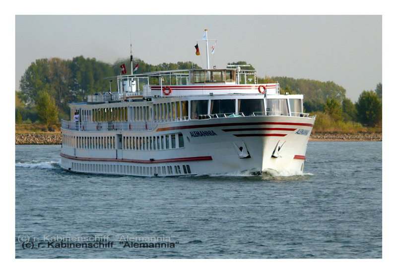 Kabinenschiff  Alemannia  von Basel, ENI: 07001703, ex  Deutschland , Baujahr 1971, 110m x 11,60m, 4 x515 PS, 236Passagiere, Foto ist von 10/2009