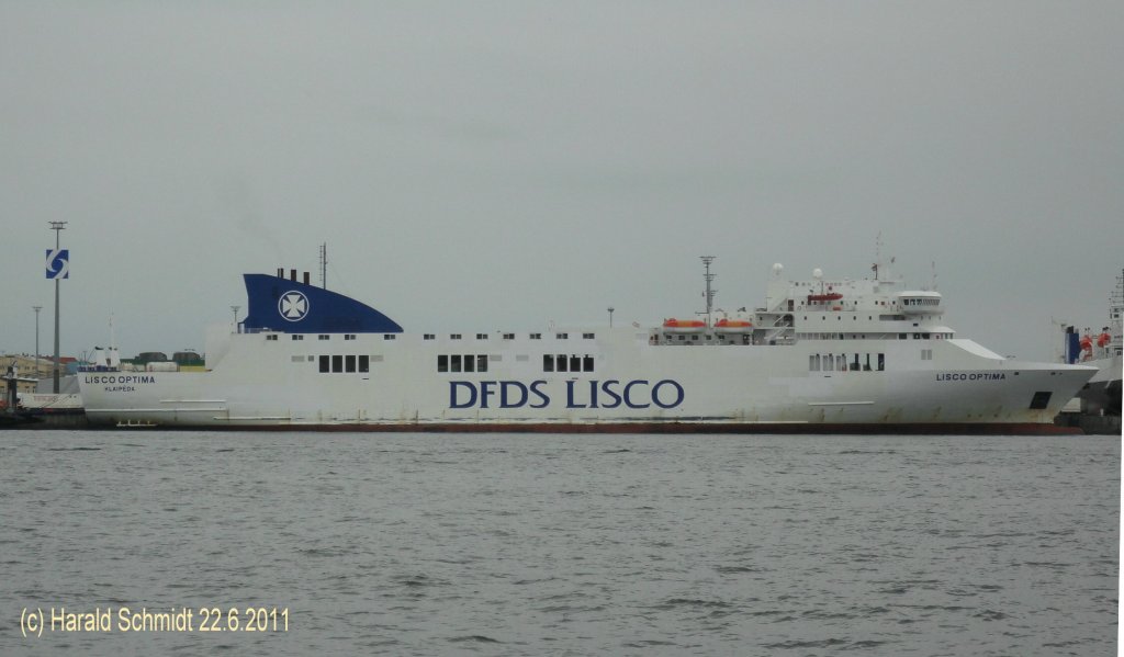 LISCO OPTIMA  (IMO 9188427) am 22.6.2011 im Kieler Hafen
ex ALYSSA (Aug. 1999),  SVEALAND (Juli 2001), LISCO OPTIMA (April 2006)
Ro-Pax- Fhre / 25.206 BRZ / La 186,0 m, B 25,6 m, Tg 6,5 m / 2 Diesel, 9-Zyl.,  MAN B&W, 18.900 kW, 2 Prop., 21,5 kn / 1999 bei Cantieri Navali Visentini, Donada, Italien /
