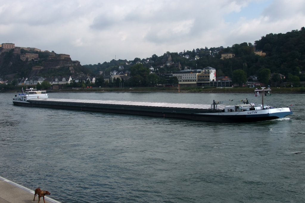 LUTIN  auf dem Rhein bei Koblenz 22.9.2012