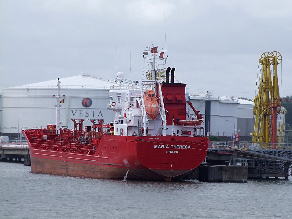 MARIA-THERESA(IMO:9228590;92x14m;Bj.2002) hat im Hafen von Antwerpen angelegt;100830