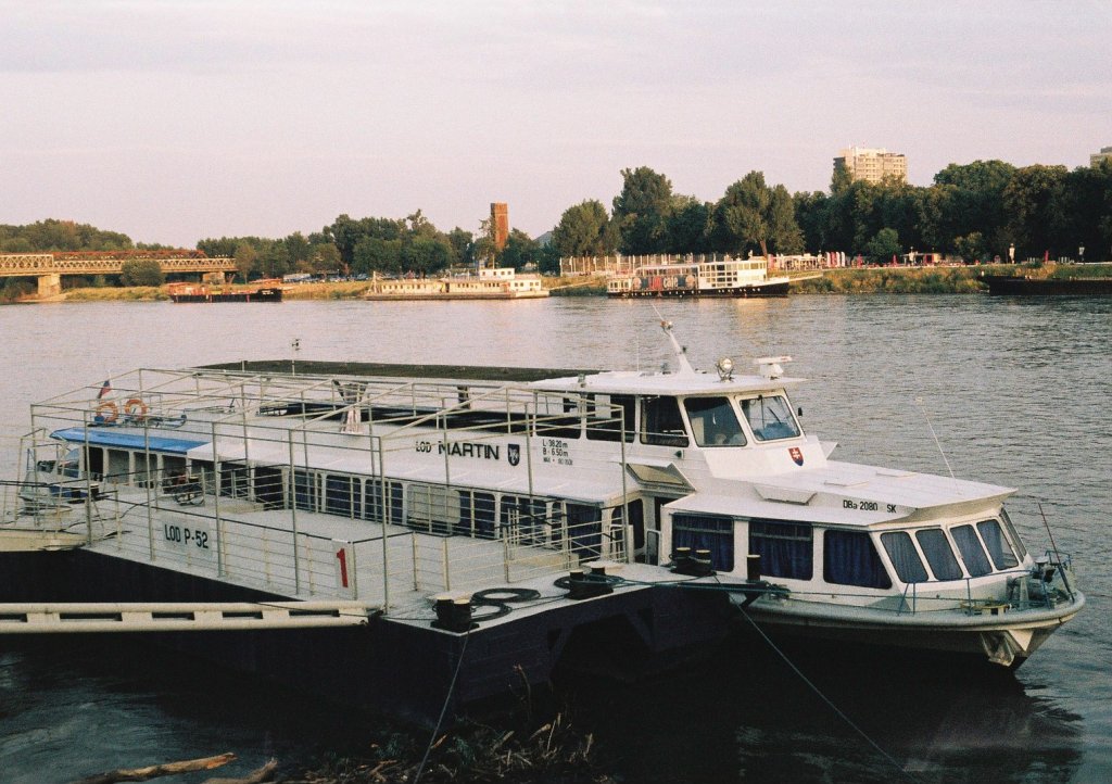 Martin, type Moskva, LOD, 18.07.2011, Bratislava Vajanskeho nabrezie