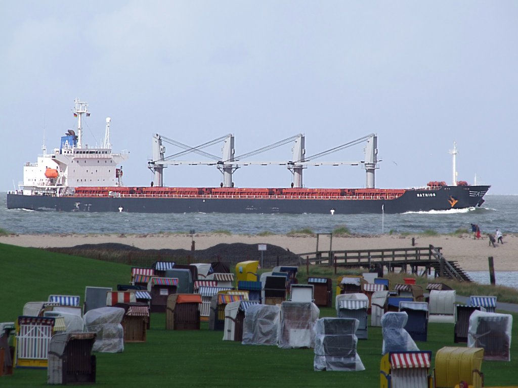 Mathios(IMO-9119995;L=189;B=31mtr.)steuert gegen 16:00 bei Cuxhaven die Gewsser der Elbe an;090829 