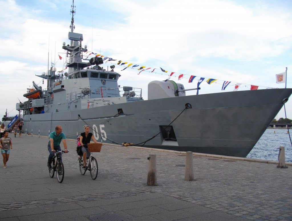 Minenleger FNS 05  Uusimaa  der finnische Marine am Larsens Plads in Kopenhagen am 10. August 2010 anlsslich der dnischen Marine 500 Jahre Jubilum.