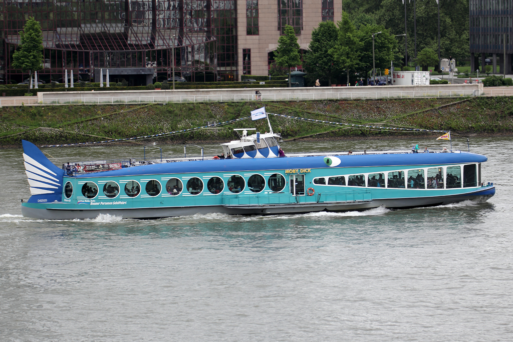  MOBY DICK  auf dem Rhein in Kln 20.5.2013