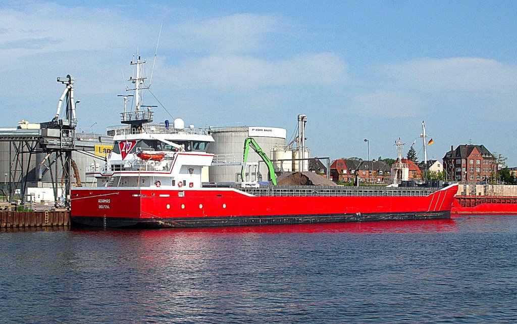 MS ADAMAS IMO 9489558 liegt am Lbecker Lagerhauskai 1...Aufgenommen: 20.5.2012