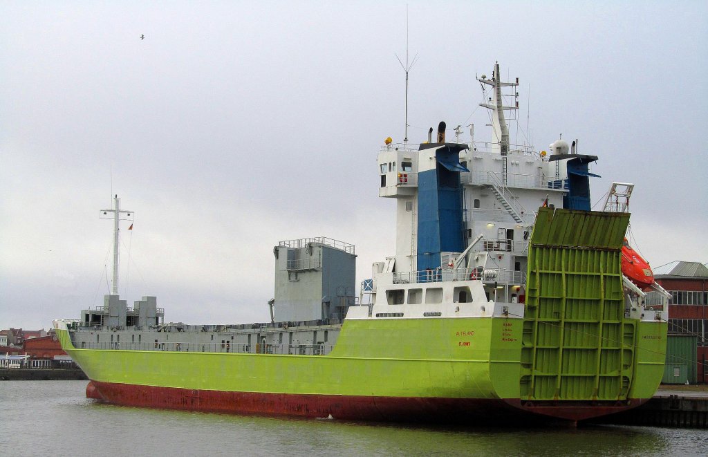 MS ALTELAND IMO 8922010, Flagge: Antigua and Barbuda, St. John's, Lnge 114,00m
Breite 17,00 m. Aufgenommen: 19.02.2012