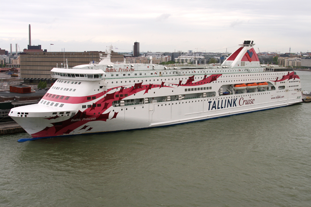 MS  Baltic Princess  am 27.05.2009 im Seehafen von Helsinki.