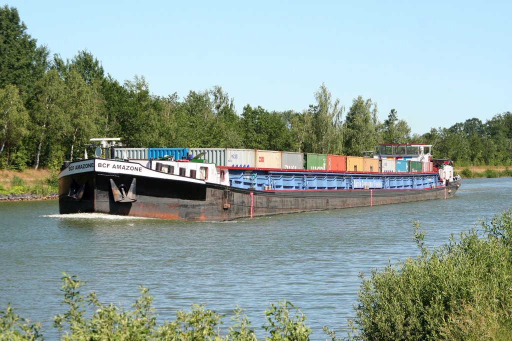 MS BCF Amazone , 04700050 , am 04.06.2011 auf dem ESK zw. Lder u. Hf. Wittingen mit Fahrtrichtung MLK.