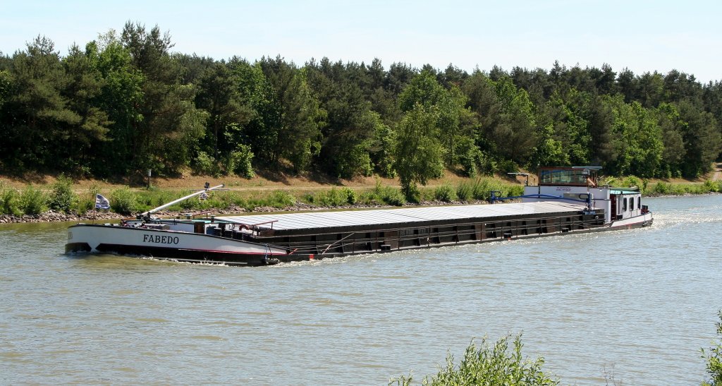 MS Fabedo , 04003450 , 67 x 7,20 , am 04.06.2011 auf dem ESK vor Lder Richtung Bad Bodenteich / Schleuse Uelzen.