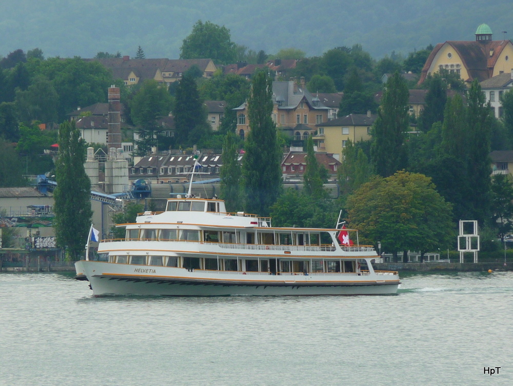 MS HELVETIA unterwegs auf dem Zrchersee am 14.08.2010