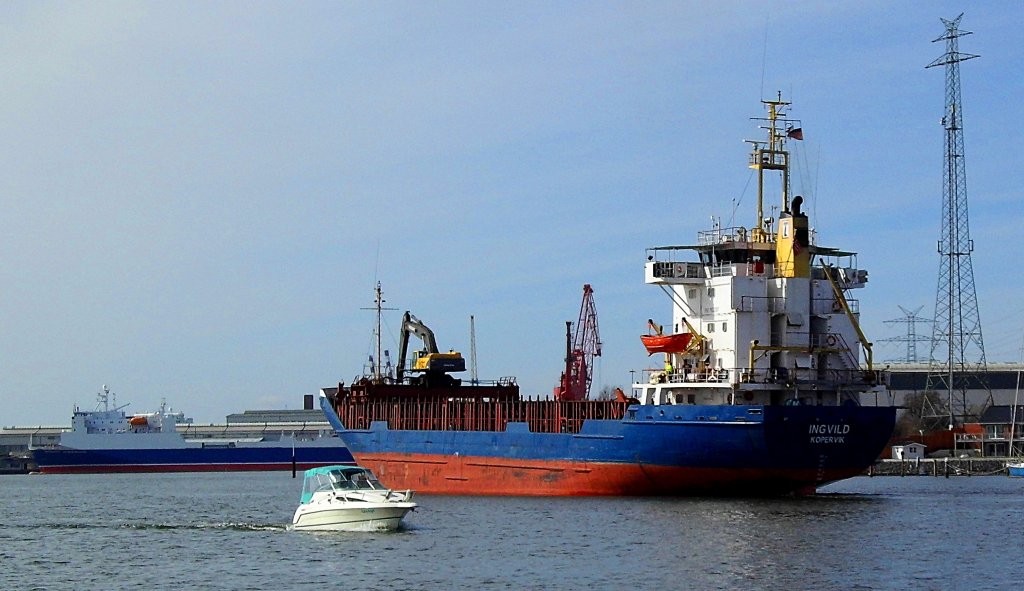 MS INGVILD aus Norwegen, IMO 7633387, Bj. 1977 kurz vor dem Zielkai in Lbeck-Siems...
Aufgenommen: 08.04.2013 an der Trave...