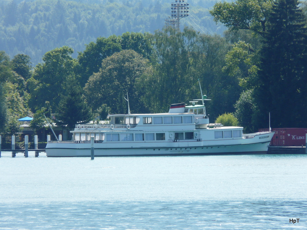 MS NIEDERHORN in der bls Werft in Thun am 07.08.2010