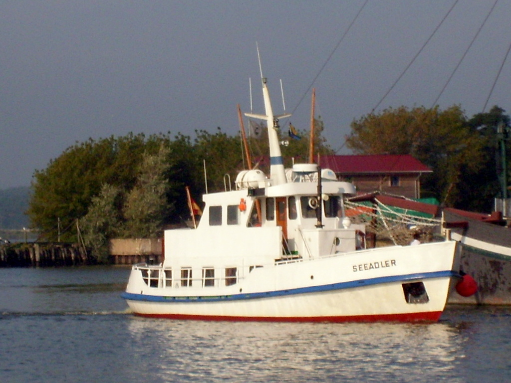 MS Seeadler von der Apollo Reederei auf Usedom , am 11.9.2010 im Hafen von Peenemnde.